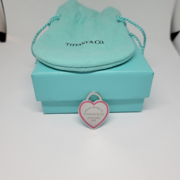 Tiffany & Co. Heart Tag Charm - Picture 10 of 13